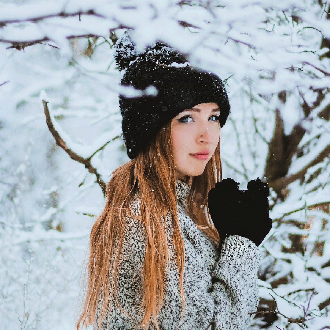 December astrology is up on my channel. We see a nice clustering of the Sun, Venus and Mars in Capricorn to end the year. This is strong and balanced energy in one area of your chart. December’s YouTube video goes through this sign by sign. Mercury, on retrograde, will be darting from Scorpio back to Sagittarius, still on a loop until December 17th.
Uranus and Neptune are in their previous signs, one last time, before being gone for good. Uranus for 84 years and Neptune for 165. They’ll be near or on the last degree of Taurus and Pisces, respectively. The degree of change, of really sending the message home before leaving for good. I have videos on both on my channel. When they arrive in their new sign, it will be a very different expression of their energies. Uranus was a bit stifled in fixed earth Taurus. In Gemini it almost feels as if all bets are off. Neptune was at home in Pisces, Aries is single-minded and focused. It’s spirituality with an edge, my way or the highway type of vibe.
📷 @animgraphlab on #unsplash
•
•
•
•
•
•
#astrologyblogger #astrologyinsights #astrologyrevealed #december2025astrology
#astrologypredictions  #zodiacastrology #astrologytips #astrologybloggers #astrologersofig #horoscope  #astrologyreport